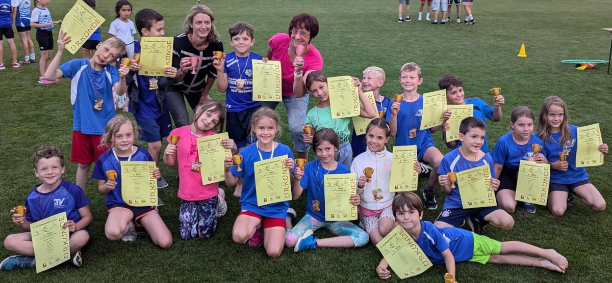 U10 Teilnehmer mit Urkunden