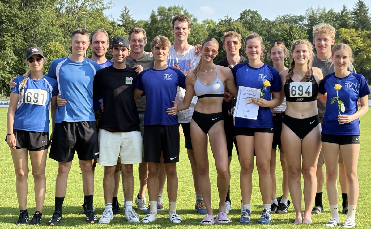 Die Teilnehmer des TV Burglengenfeld beim landesoffenen Sportfest in Dachau