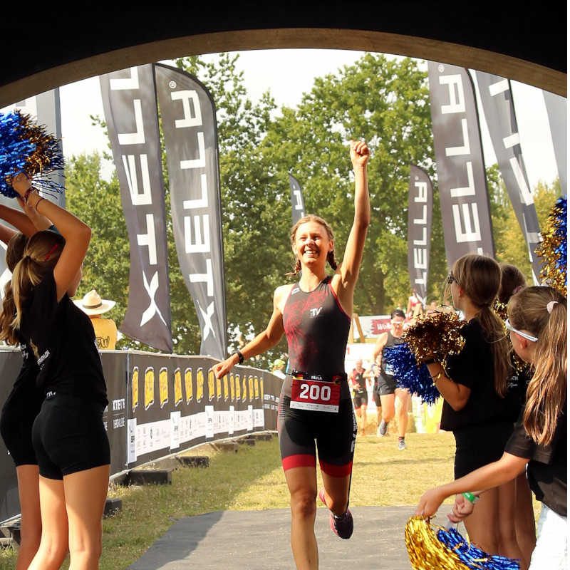 Paula Leupold beim Zieleinlauf