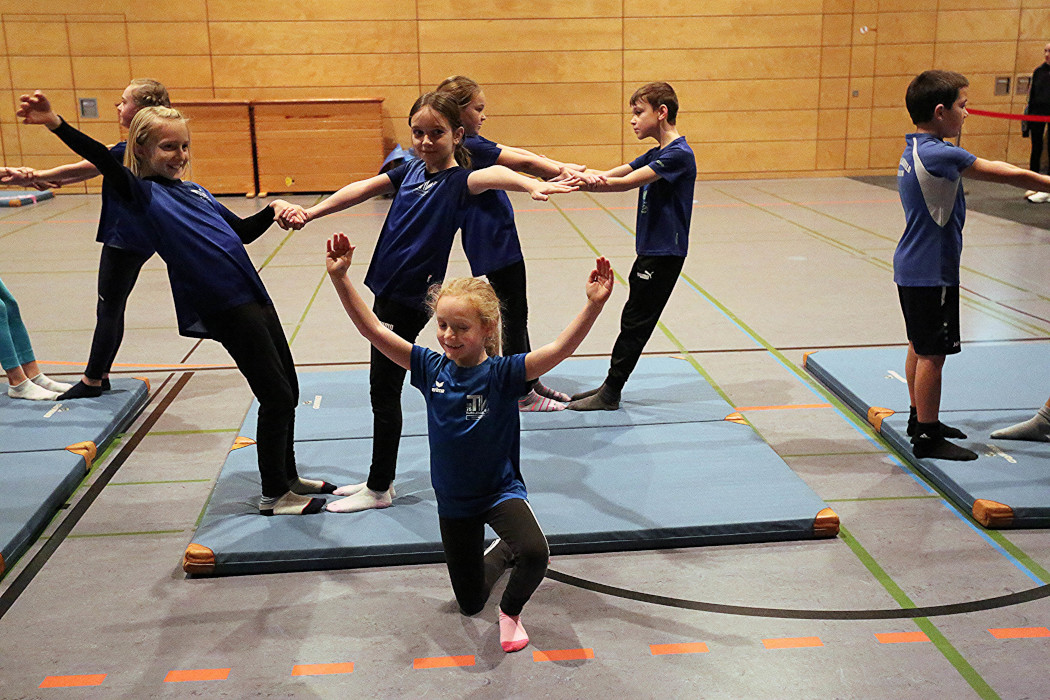 Akrobatik war gefragt bei den U 10 Schülern