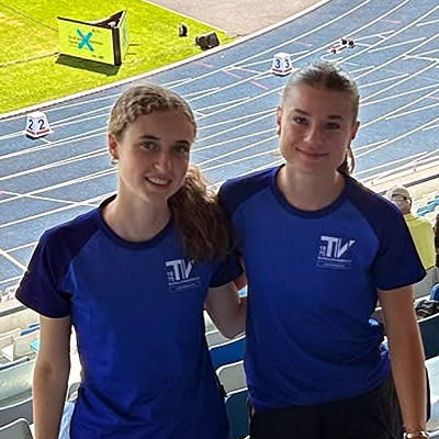 Theresa Marek und Mara Heller